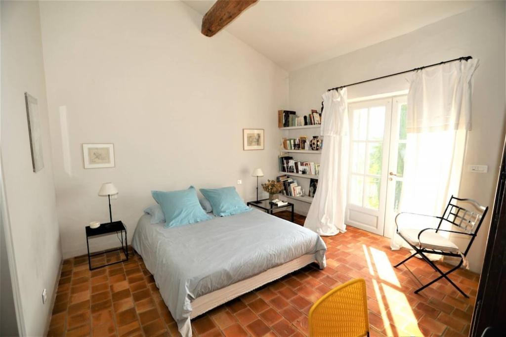 In Gordes, Facing The Entire Luberon Park A Beautiful 5 Bedrooms House Ngoại thất bức ảnh